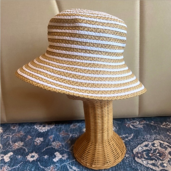 ERIC JAVITIS “Squishee” Natural Straw White Ribbon UPF 50+ Packable Bucket Hat main image 4